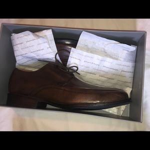 Johnston and Murphy Square Toe Derby shoes 11.5